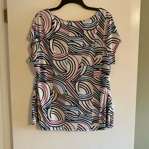 Colorful Blouse - Picture 3 of 3